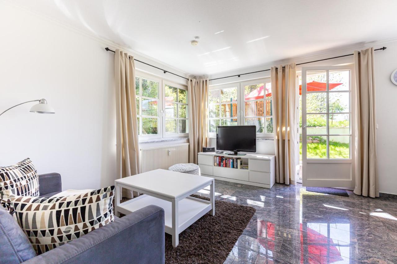 Ferienwohnung Schifferstübchen Ahrenshoop Exterior foto