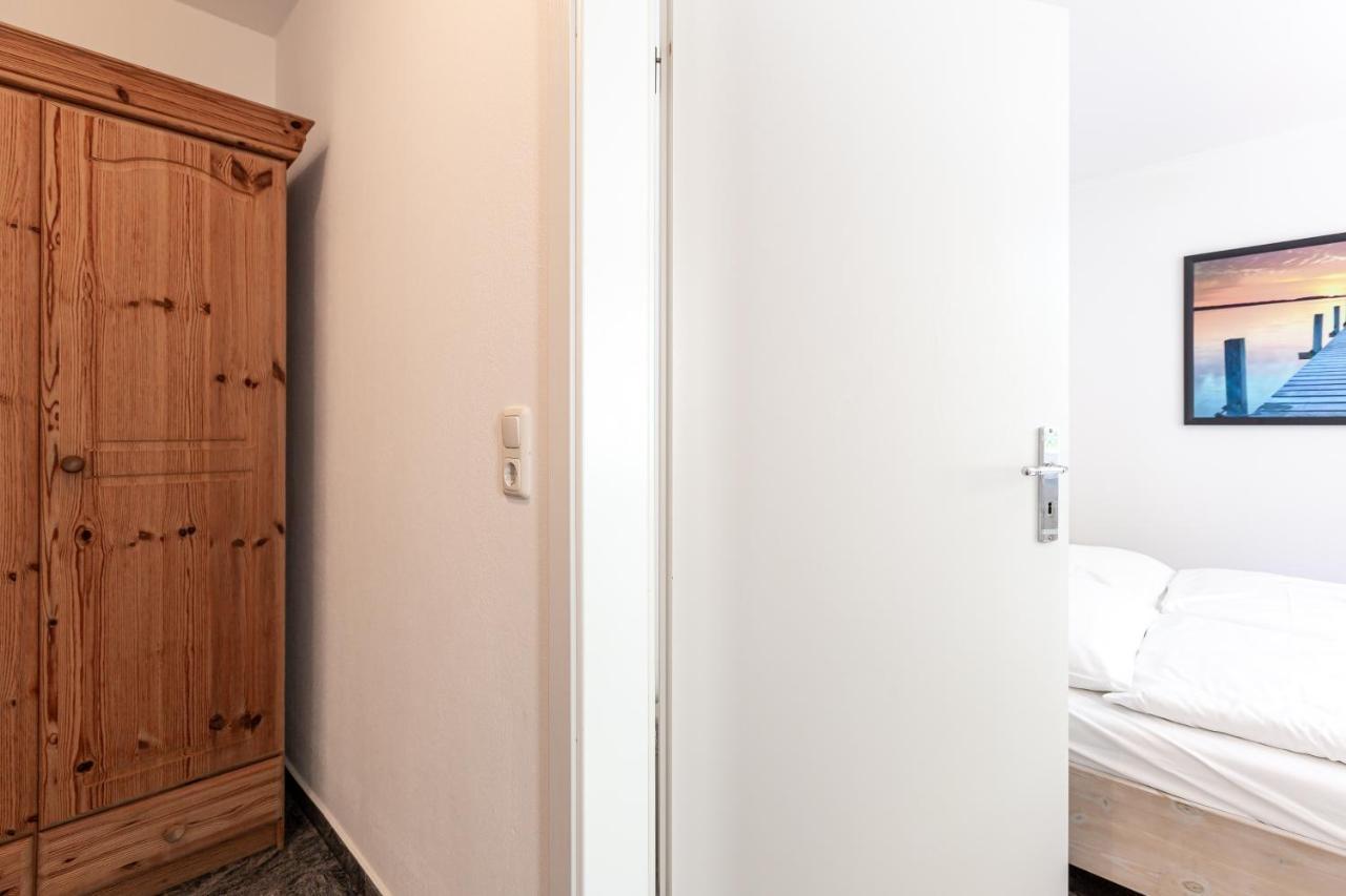 Ferienwohnung Schifferstübchen Ahrenshoop Exterior foto
